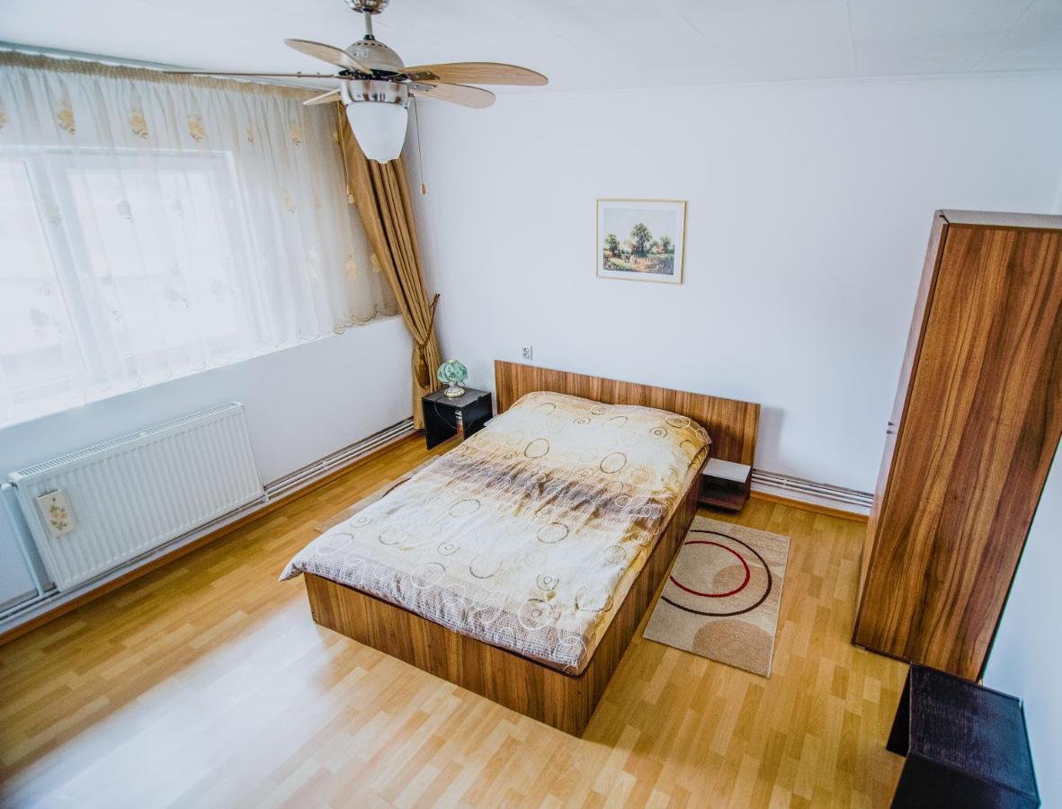 Transylvania Guest House Braşov Extérieur photo