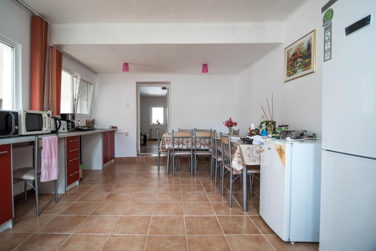 Transylvania Guest House Braşov Extérieur photo