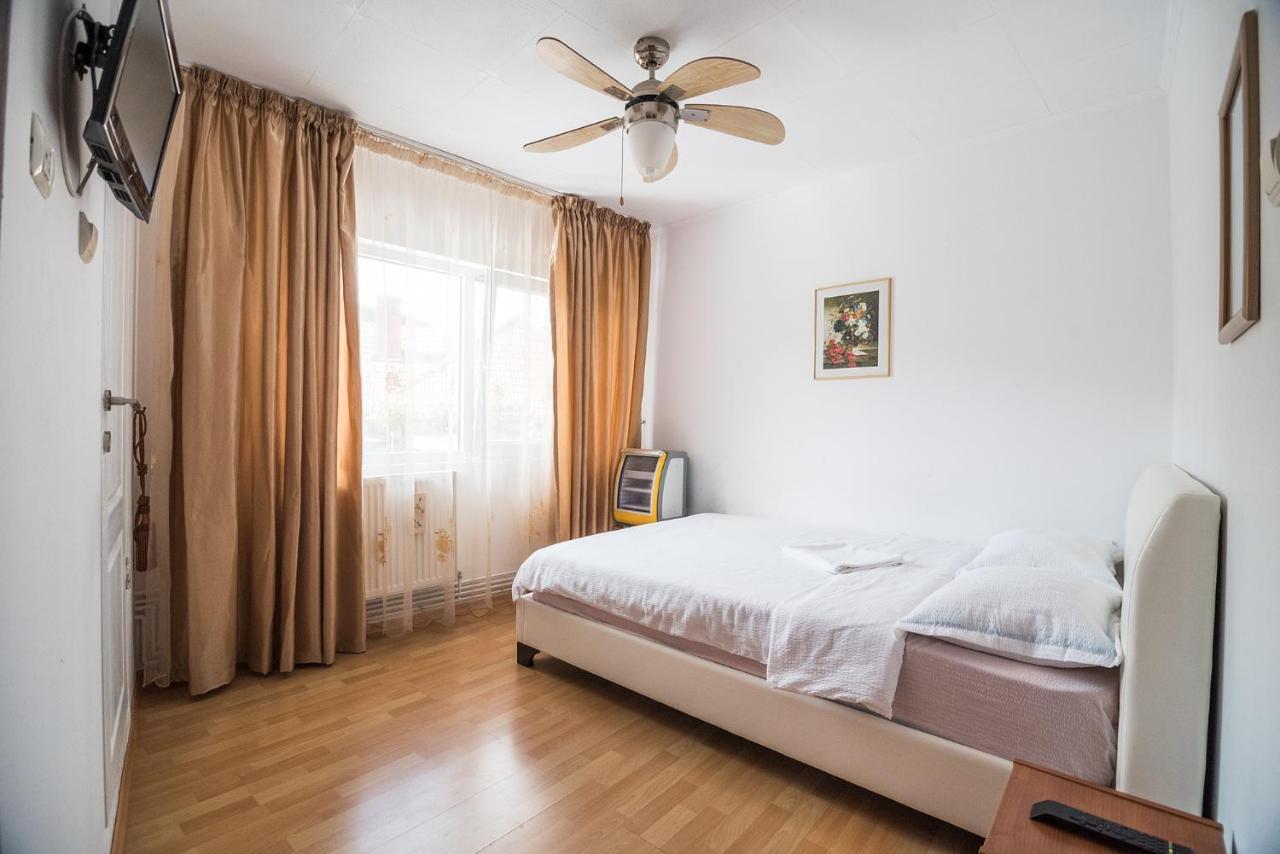 Transylvania Guest House Braşov Extérieur photo